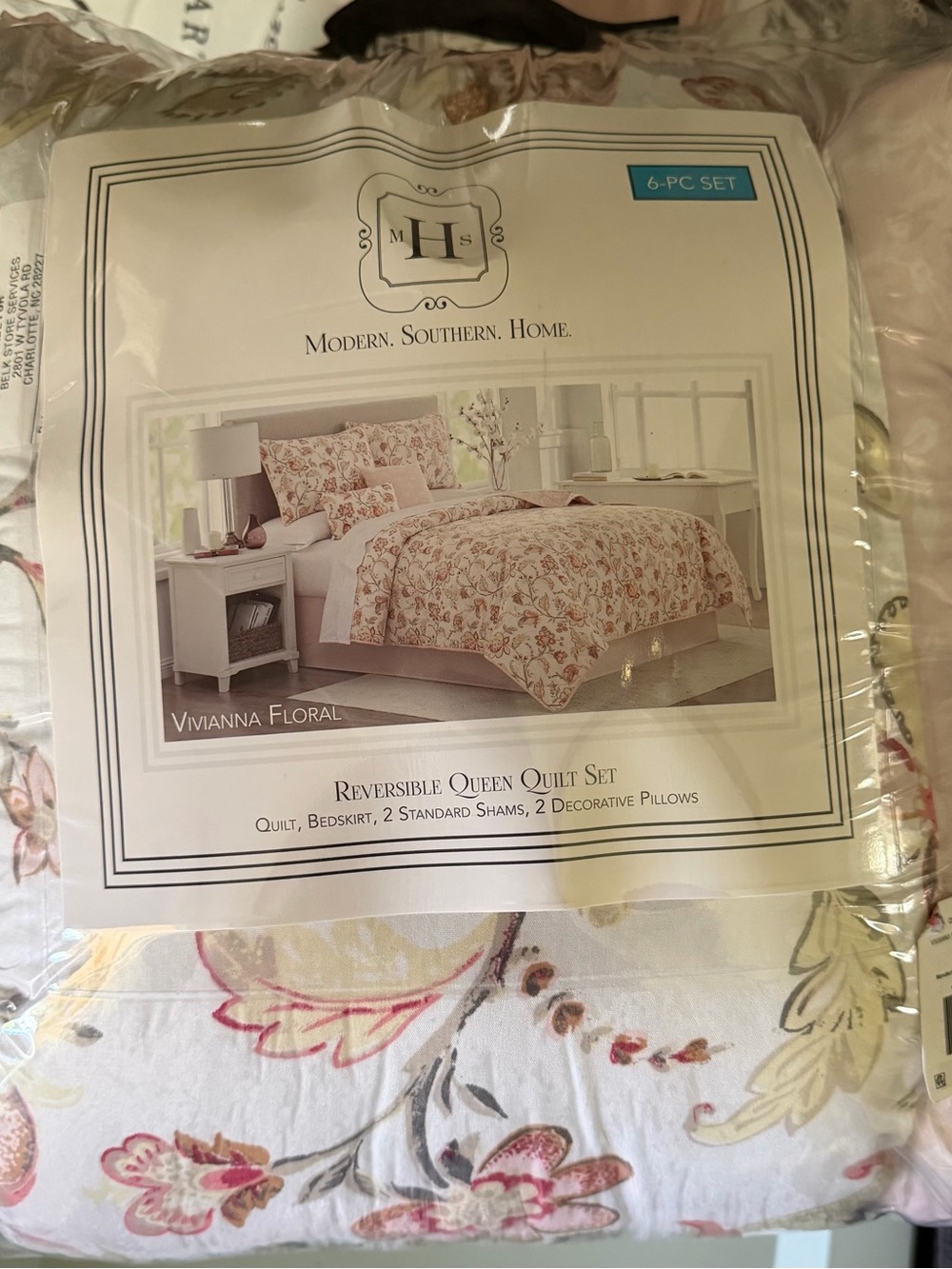 Modern Southern Home Vivianna Floral Reversible Queen Quilt Set - Pink/Cream